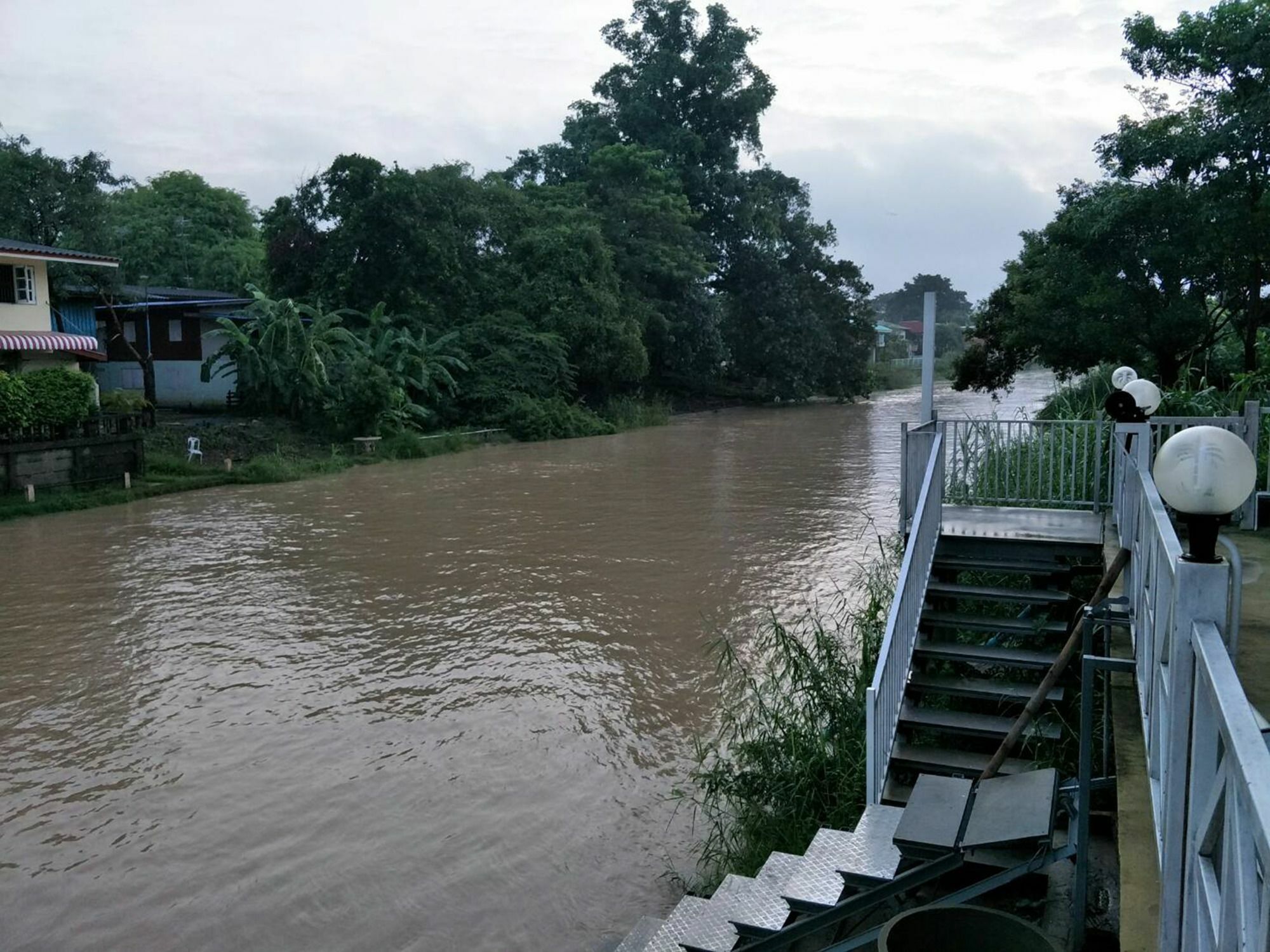 Khun Pra Chote Homestay & Guesthouse Phra Nakhon Si Ayutthaya Buitenkant foto