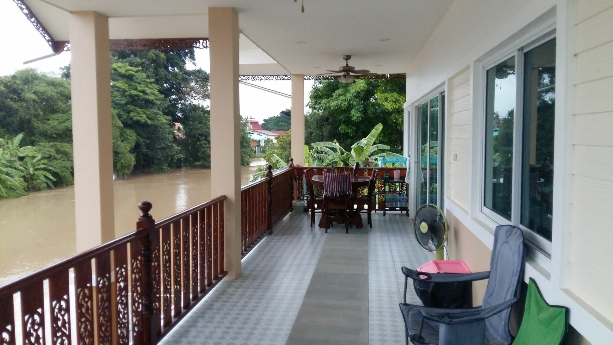 Khun Pra Chote Homestay & Guesthouse Phra Nakhon Si Ayutthaya Buitenkant foto