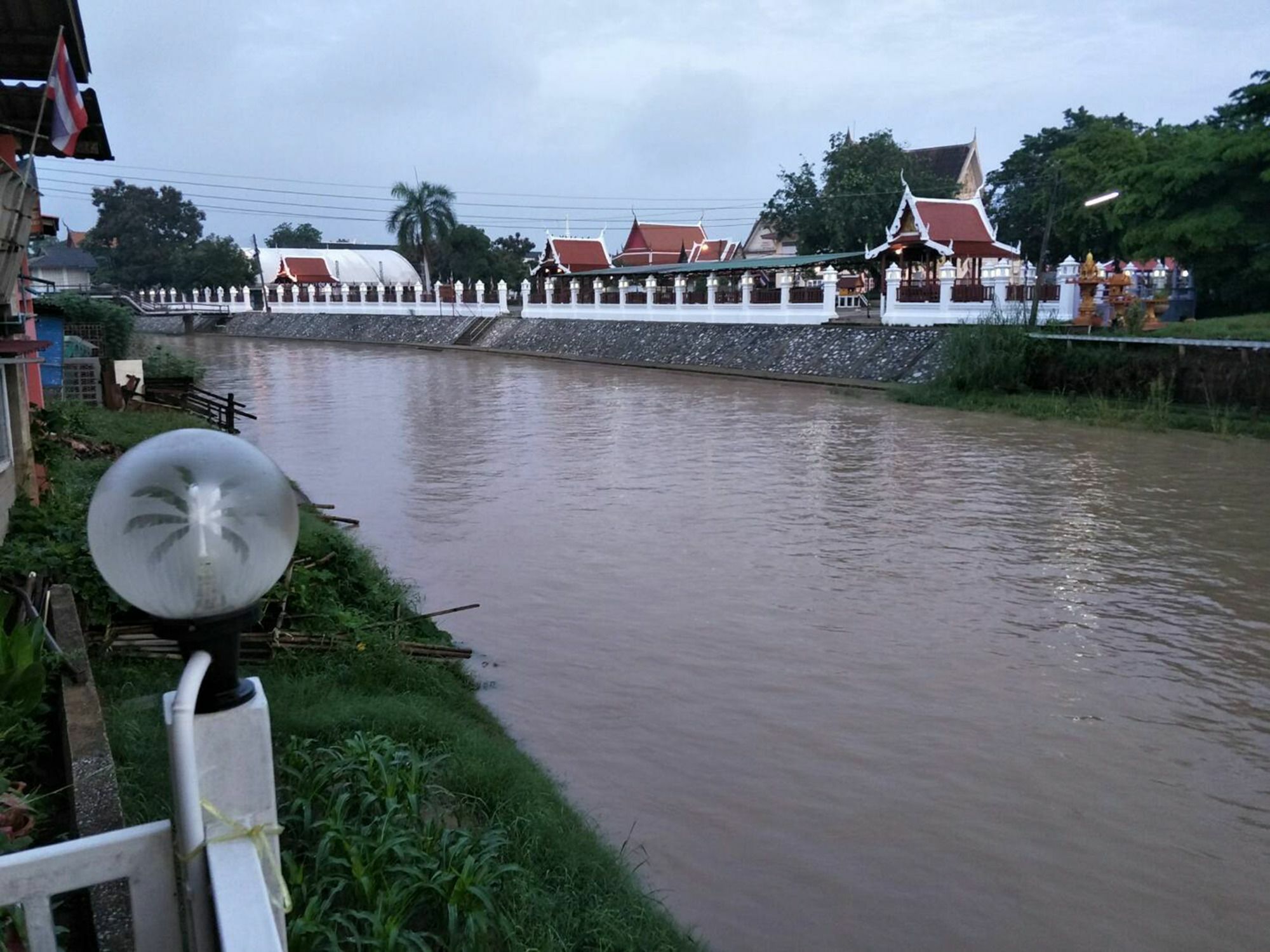 Khun Pra Chote Homestay & Guesthouse Phra Nakhon Si Ayutthaya Buitenkant foto